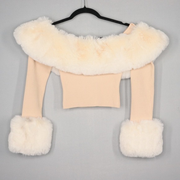 Fashion Nova Sweater Womens XS Snow Bunny Faux Fur Taupe NWT - Picture 2 of 7
